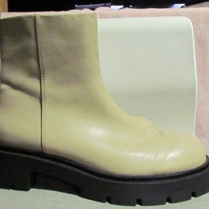 Low Heeled Lug Sole Leather Ankle Boot